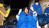 3 Astronaut China Pulang ke Bumi Setelah 6 Bulan di Luar Angkasa