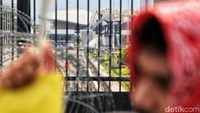 Sebelumnya, Komisi III DPR RI dan pemerintah telah mengambil keputusan soal draf RKUHP. Komisi III DPR dan pemerintah menyepakati RKUHP dibawa ke rapat paripurna DPR RI untuk disahkan.