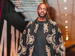 Cerita Bintang NBA Justin Holiday Promosikan Batik di Amerika Serikat