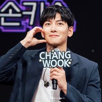 Fanmeeting tersebut semakin berkesan bagi penggemar karena Ji Chang Wook sudah dua kali menunda fanmeeting-nya, selama dua tahun terakhir karena COVID-19. Foto: dok. Instagram @jichangwook