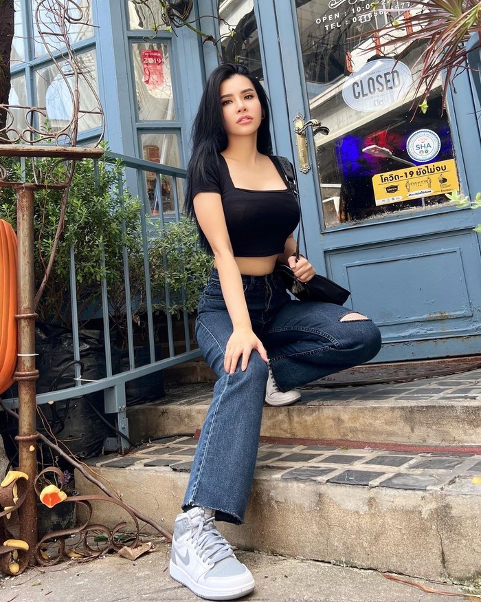 maria vania