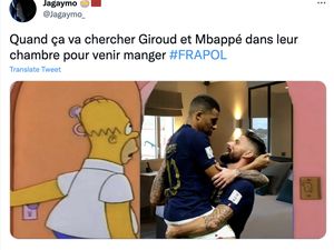 Meme Selebrasi Giroud dan Mbappe yang Membagongkan