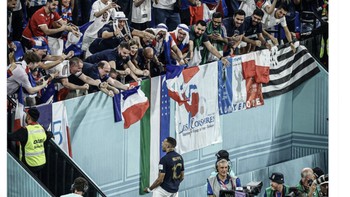 Akun Twitter Mbappe merayakan kemenangan Prancis yang lolos ke perempatfinal Piala Dunia 2022. Foto: Twitter