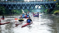 Festival ini diikuti sebanyak 75 perahu dengan kru sebanyak 140 atlet nasional.