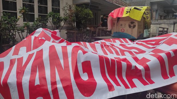 PLN menyita satu unit rumah di Jalan Supratman, Kota Bandung