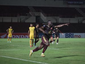 Donald Bissa Cetak Gol Perdana, Legenda PSM: Kalau Bagus Pertahankan
