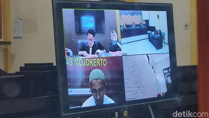 sidang pencabulan di kota mojokerto