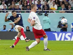 Kylian Mbappe menggandakan keunggulan Prancis pada menit ke-74. AP/Ricardo Mazalan