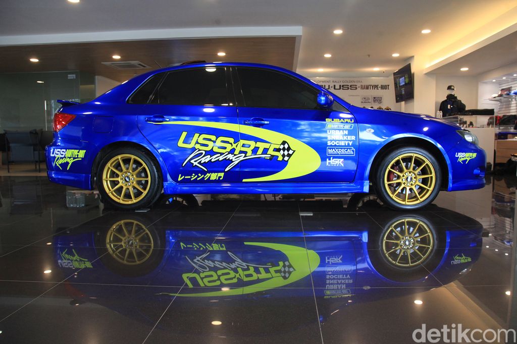 Subaru jalin kerja sama dengan USS-RTR untuk hadirkan official merc bertema Rally Golden Era.