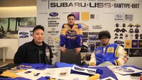 Ismail menjelaskan, produk fashion itu telah melalui persetujuan pihak principal Subaru di Jepang. Sementara seluruhnya hanya diproduksi sekali dan dijual khusus di USS 2022 dengan harga Rp 1,5 juta hingga Rp 3 juta. Itulah mengapa, tak heran jika nantinya produk tersebut menjadi collectible items dan nilainya melejit drastis.