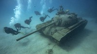 Ada Tank di Dasar Laut Turki, Jadi Incaran Para Penyelam