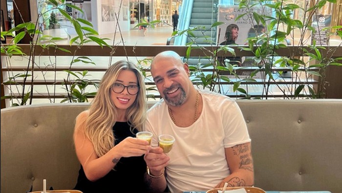 Adriano dan Micaela Mesquita