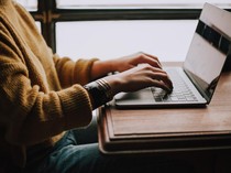Teks Eksposisi Adalah? Ini Pengertian, Ciri, Struktur, dan Langkah Penulisannya