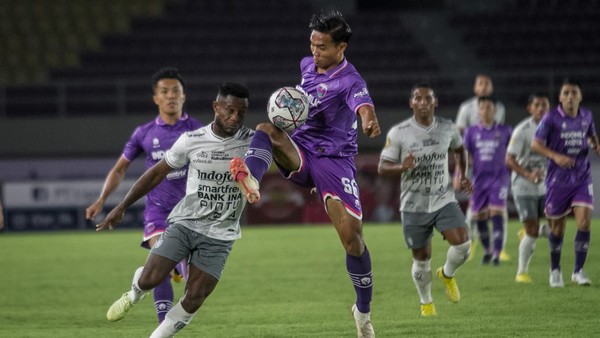 Liga 1 Kembali, Bali United Bekuk Persita Tangerang