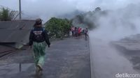 Banjir Lahar Semeru Timbun Jembatan-Rendam Satu Rumah Warga