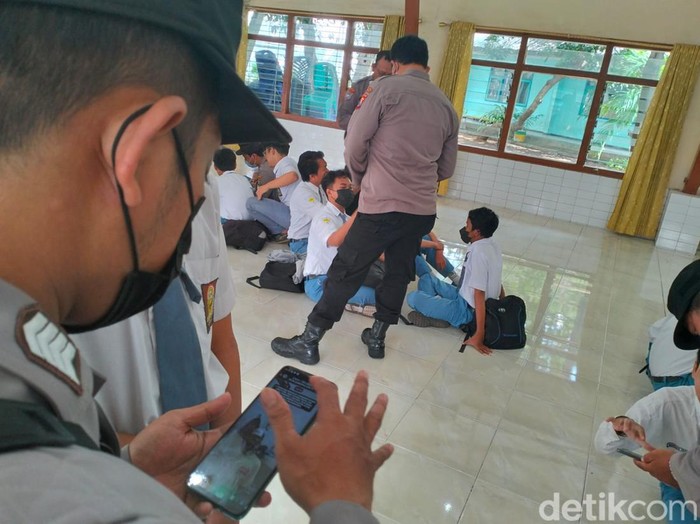 cek hp cegah gangster