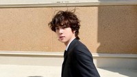 Agensi BTS, Big Hit Music mengimbau para army (sebutan untuk fans BTS) mendukung Jin dengan sepenuh hati. Agensi juga meminta para penggemar tidak mengunjungi camp pelatihan dan menyebabkan keramaian. Foto: Instagram/jin