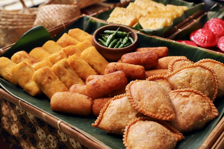 Berbahan Sederhana Gorengan Ndeso Populer Sepanjang Masa