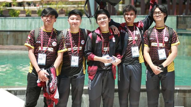 Beberapa perwakilan Indonesia di IESF 14th World Esports Championships Bali 2022, usai bertanding hari ini. Tim Dota 2, Mobile Legends, & CS:GO Female menang.