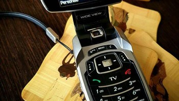 Samsung P910 TV Foto: Boredpanda