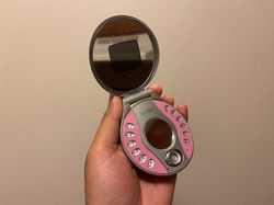 Deretan HP Jadul Berdesain Nyeleneh Bikin Tercengang, Pernah Lihat?