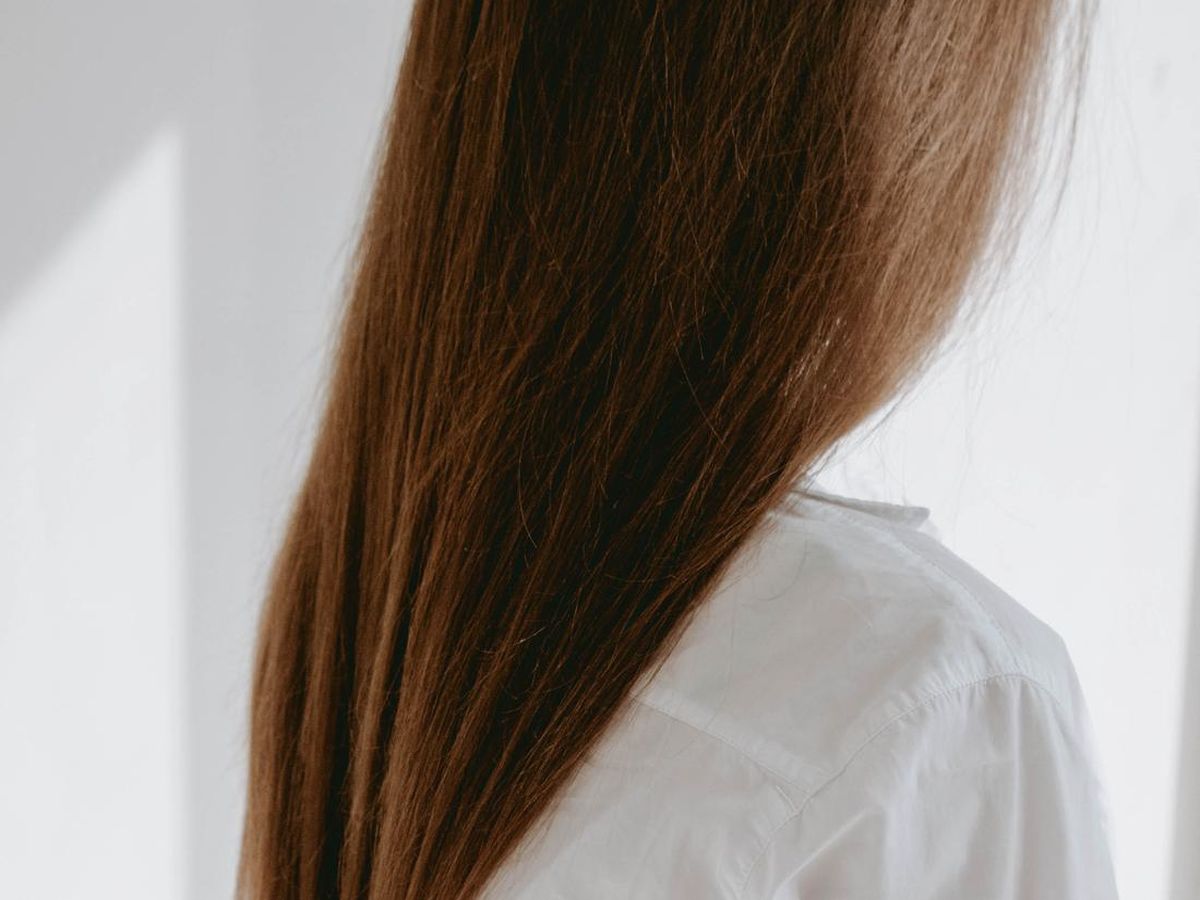 10 Cara Meluruskan Rambut Secara Alami, Bahannya Mudah Didapat dan ...