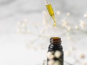 USK Ekspor Minyak Nilam Aceh Rp 2,5 M ke Prancis dan Rilis Serum Antiaging