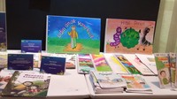 Guru-guru juga diberikan pelatihan untuk mengembangkan buku cerita pendeknya sendiri. Isi dari buku juga disesuaikan dengan kemampuan literasi siswa. (Foto: Nikita Rosa/detikcom)