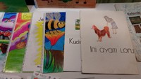 Salah satunya adalah media pembelajaran melalui komik. Di sini, siswa diajak untuk membuat komik sederhana sebagai media belajar literasi dan melatih kreativitas. (Foto: Nikita Rosa/detikcom)
