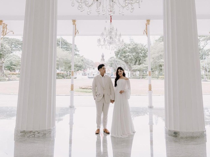 Kaesang Pangarep dan Erina Gudono