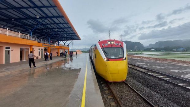 Kereta Api Sulsel