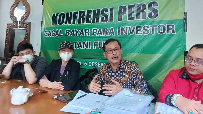 Konferensi Pers Gagal Bayar Para Investor TaniFund
