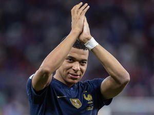 Tiap Jadi Man of the Match, Kenapa Mbappe Selalu Tutupi Merek Alkohol?