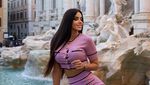 Potret Liburan Ivana Knoll, Suporter Kroasia Paling Hot di Piala Dunia