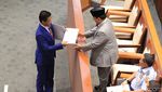 Momen Menhan Prabowo Hadiri Rapat Paripurna DPR
