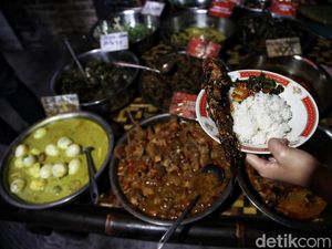 Nih, Kuliner Legendaris Mangut Lele Favoritnya Erina Gudono