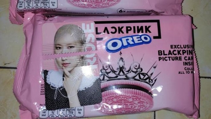 Foto nyeleneh Oreo BLACKPINK