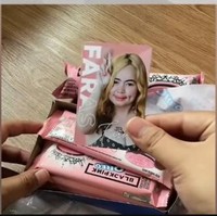 Jauh di luar ekspetasi, bisa-bisanya malah dapet postcard berisi foto seleb TikTok Artia Faraswati atau yang lebih dikenal dengan sebutan Milov. Apakah ini member BLACKPINK versi lokal? Foto: Twitter