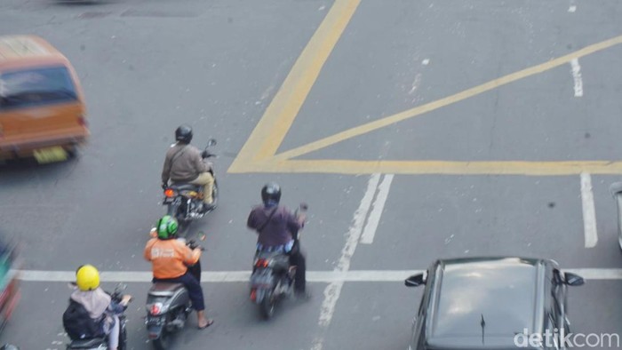 Pelanggaran pemotor Surabaya sejak ETLE ditiadakan