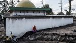 Penampakan Tebalnya Material Vulkanik Semeru Timbun Kajar Kuning