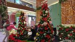 Pernak-pernik Natal Mulai Hiasi Pusat Perbelanjaan di Jakarta