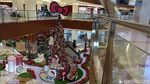 Pernak-pernik Natal Mulai Hiasi Pusat Perbelanjaan di Jakarta