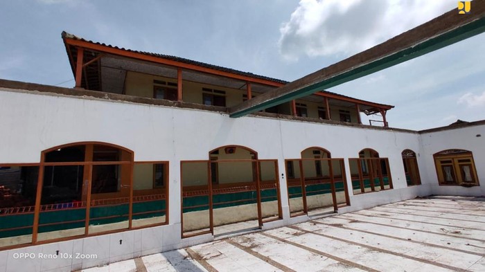 PUPR Mulai Kebut Perbaikan Rumah Rusak Gempa Cianjur, Ini Penampakannya PUPR Mulai Kebut Perbaikan Rumah Rusak Gempa Cianjur, Ini Penampakannya