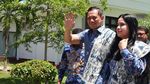 Safari ke NTT, AHY Disambut Tarian Khas Sumba