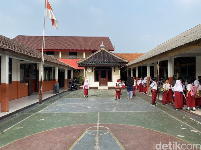 SDN Pancoranmas 3 Depok Jawa Barat, 6 Desember 2022. (Devi Puspitasari/detikcom)