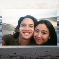 Berbeda dengan Sherina, di akun Instagram milik Baskara sendiri masih terlihat beberapa foto dan video momen kebersamaan keduanya. Menyoroti hal tersebut, banyak yang lantas mendoakan agar rumah tangga Sherina dan Baskara baik-baik saja. Foto: Instagram @baskaramahendra