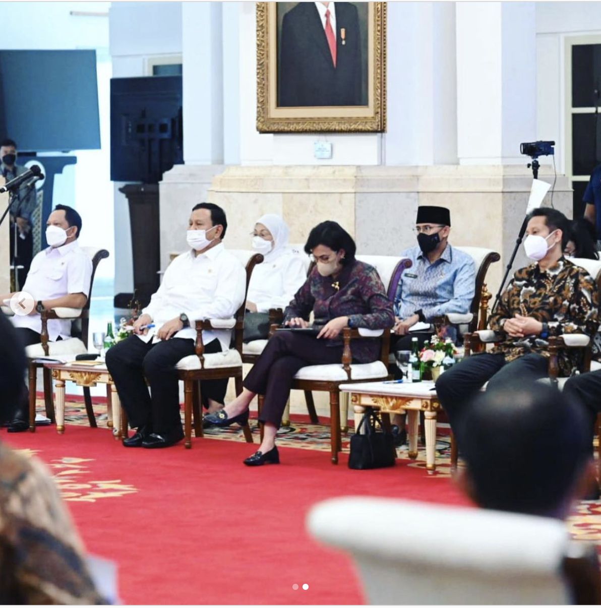 Sidang Kabinet Paripurna hari ini membahas Proyeksi Ekonomi 2023, Evaluasi Pandemi Covid-19 dan antisipasi krisis pangan dan energi dunia. (Instagram @smindrawati)