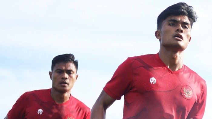 Striker PSM Makassar Ramadhan Sananta menjalani pemusatan latihan Bersama Timnas Indonesia
