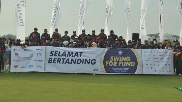 Swing for Fun, kegiatan amal golf yang diprakarsai Ikatan Alumni SMA 3 Bandung, Minggu (4/12/2022)