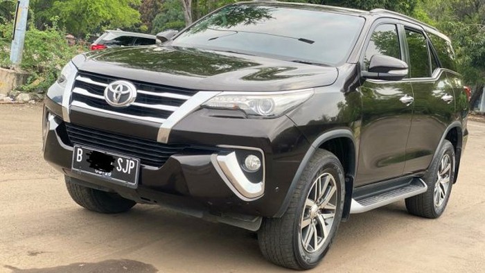 Toyota Fortuner 2016 bekas.